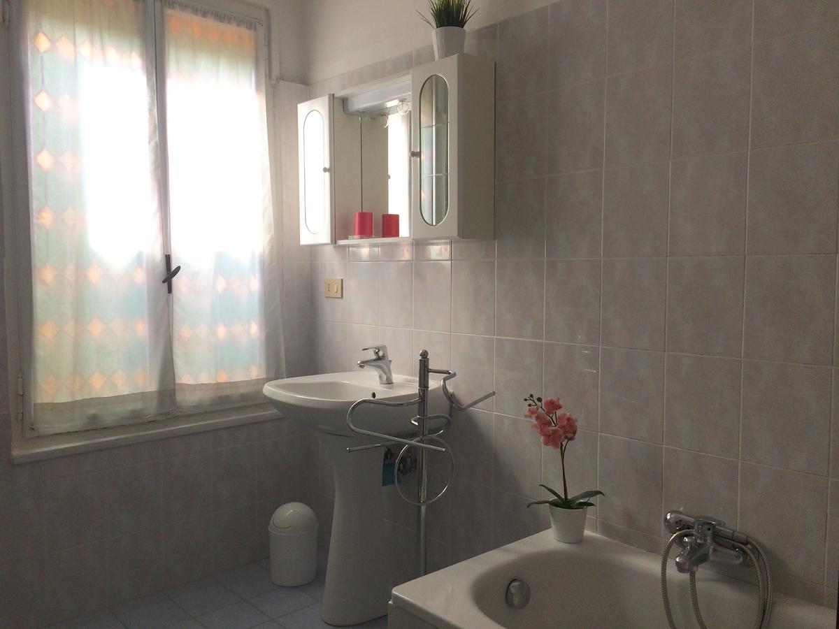 Ve-Nice Suite Formosa C5141 البندقية المظهر الخارجي الصورة