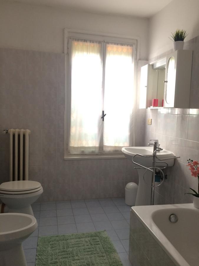 Ve-Nice Suite Formosa C5141 البندقية المظهر الخارجي الصورة