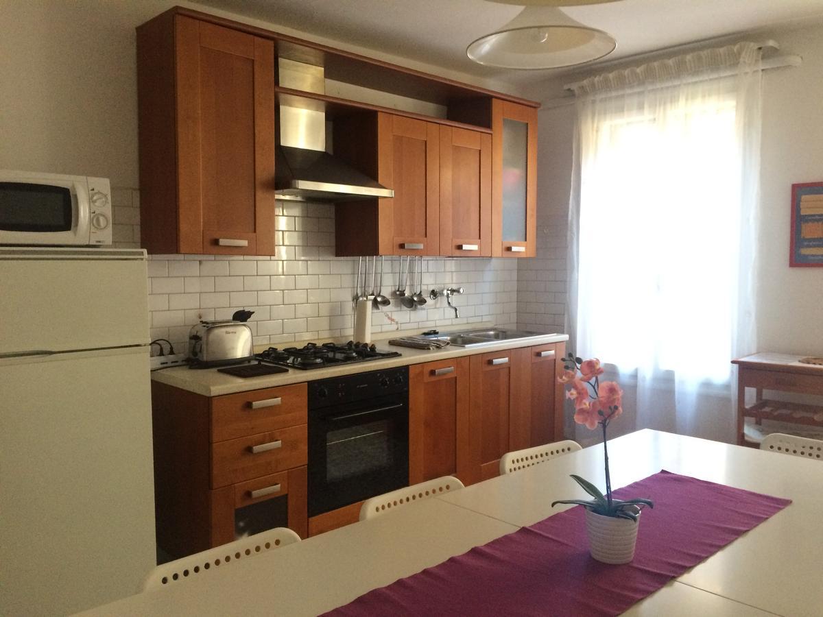 Ve-Nice Suite Formosa C5141 البندقية المظهر الخارجي الصورة